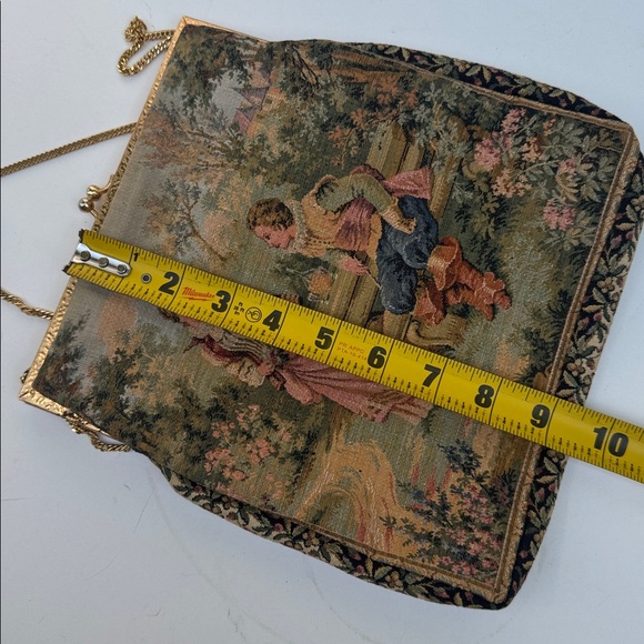 1940 Tapestry Shoulder Handbag Purse Romantic courtesy Victorian Gold Chain